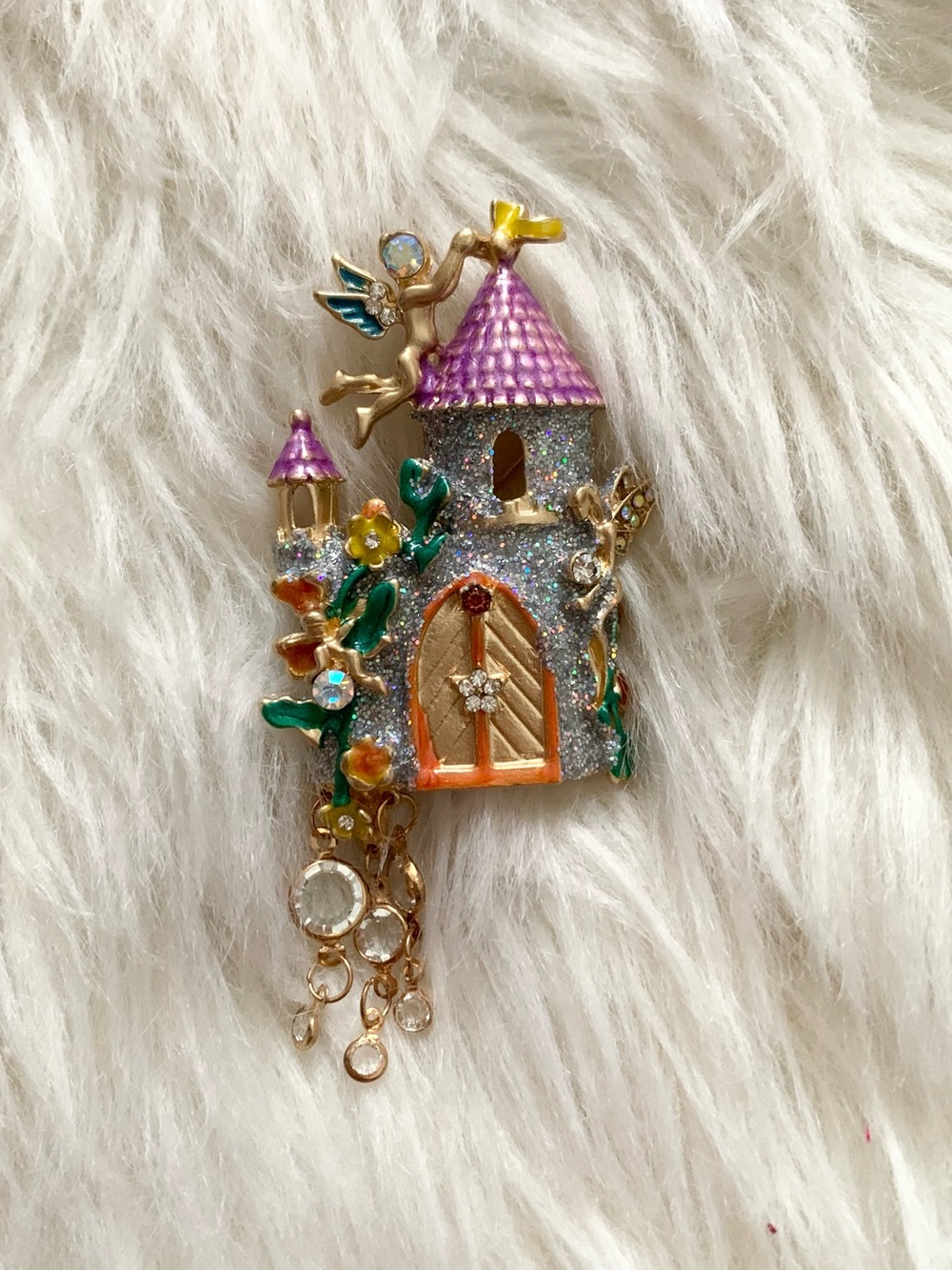 Kirk’s Folly Style Fairytale Castle Brooch Pin